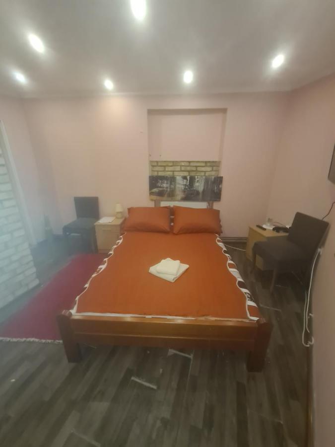 Rooms " Simke " II Subotica Zewnętrze zdjęcie