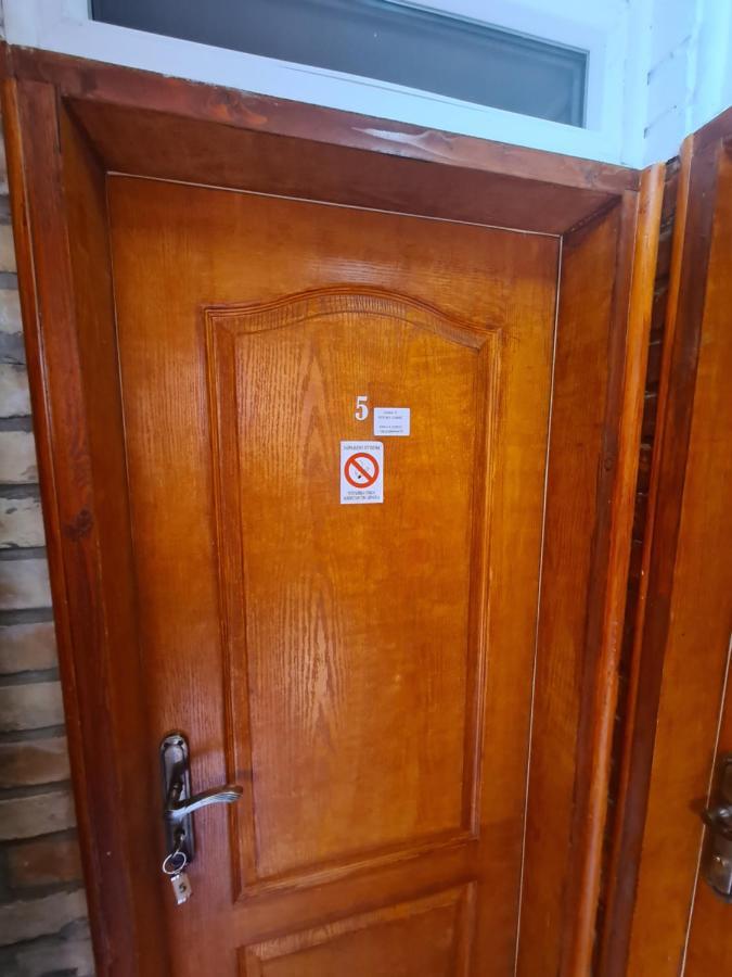Rooms " Simke " II Subotica Zewnętrze zdjęcie