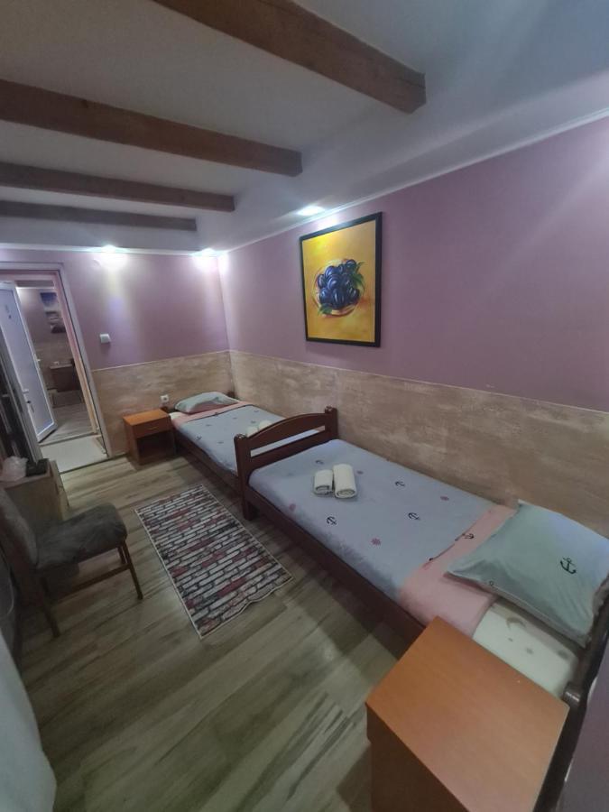 Rooms " Simke " II Subotica Zewnętrze zdjęcie