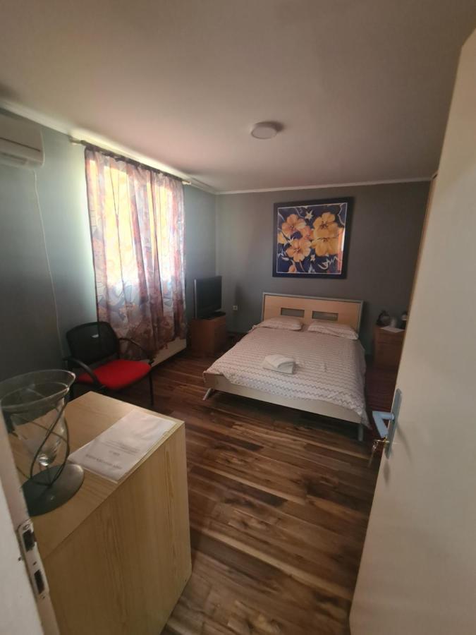 Rooms " Simke " II Subotica Zewnętrze zdjęcie